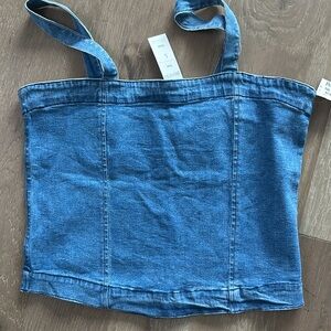 NWT Punch Stretch Top